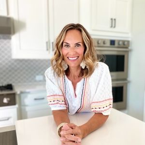 Meet your Posher, Suzanne